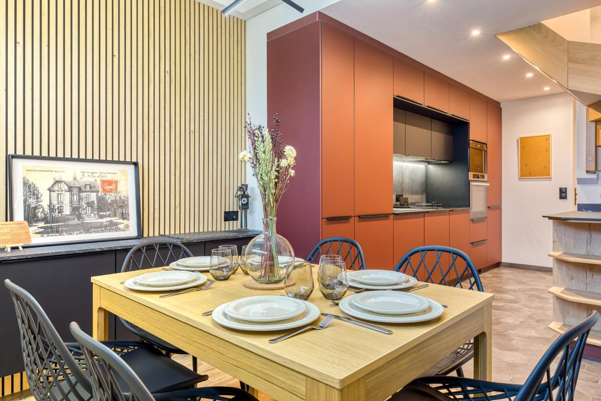 Appartamento Rose Ecrin De Charme Avec Parking Terrasse Privee Et Jardin Partage Grand-Couronne Esterno foto