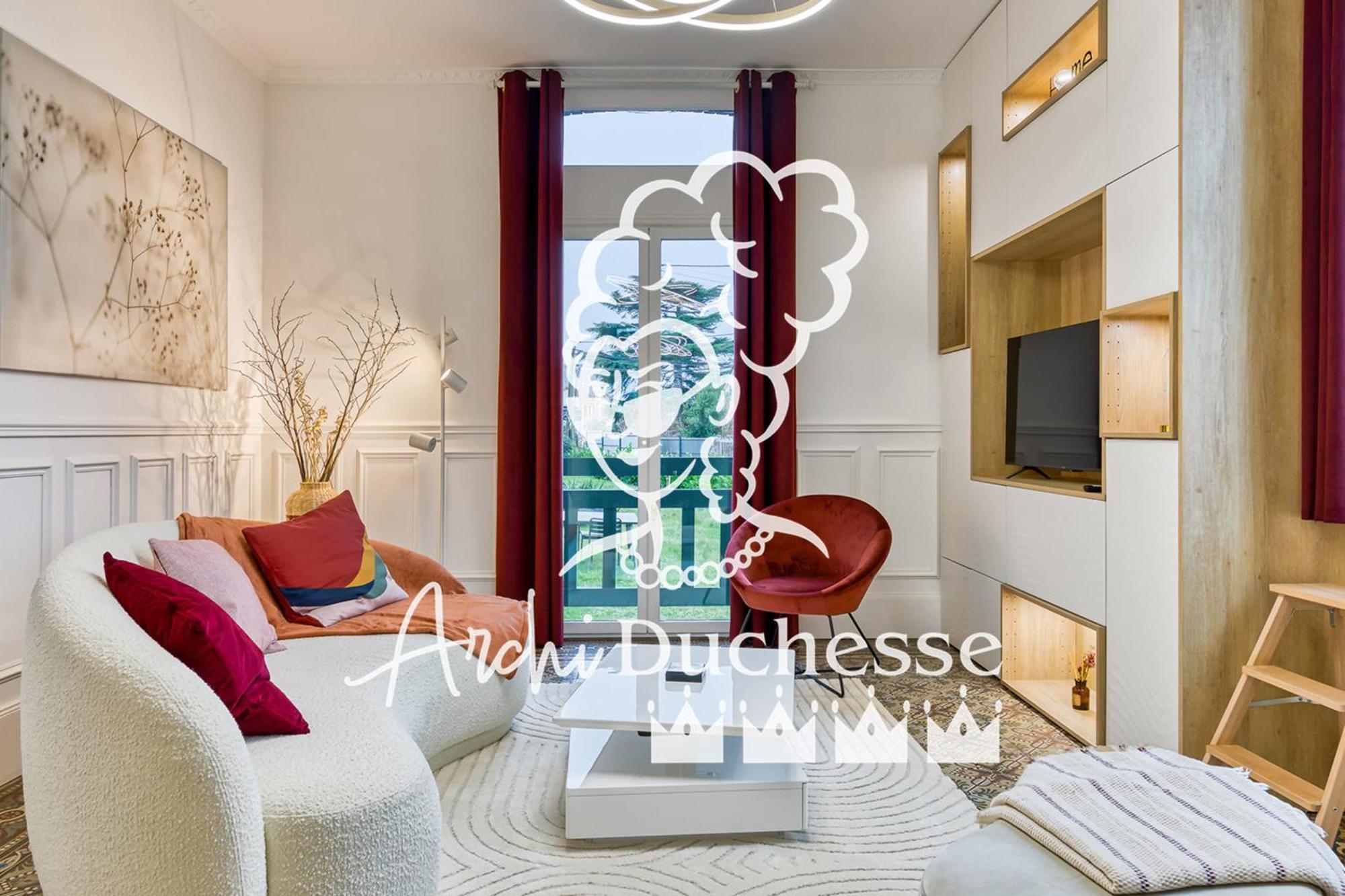 Appartamento Rose Ecrin De Charme Avec Parking Terrasse Privee Et Jardin Partage Grand-Couronne Esterno foto